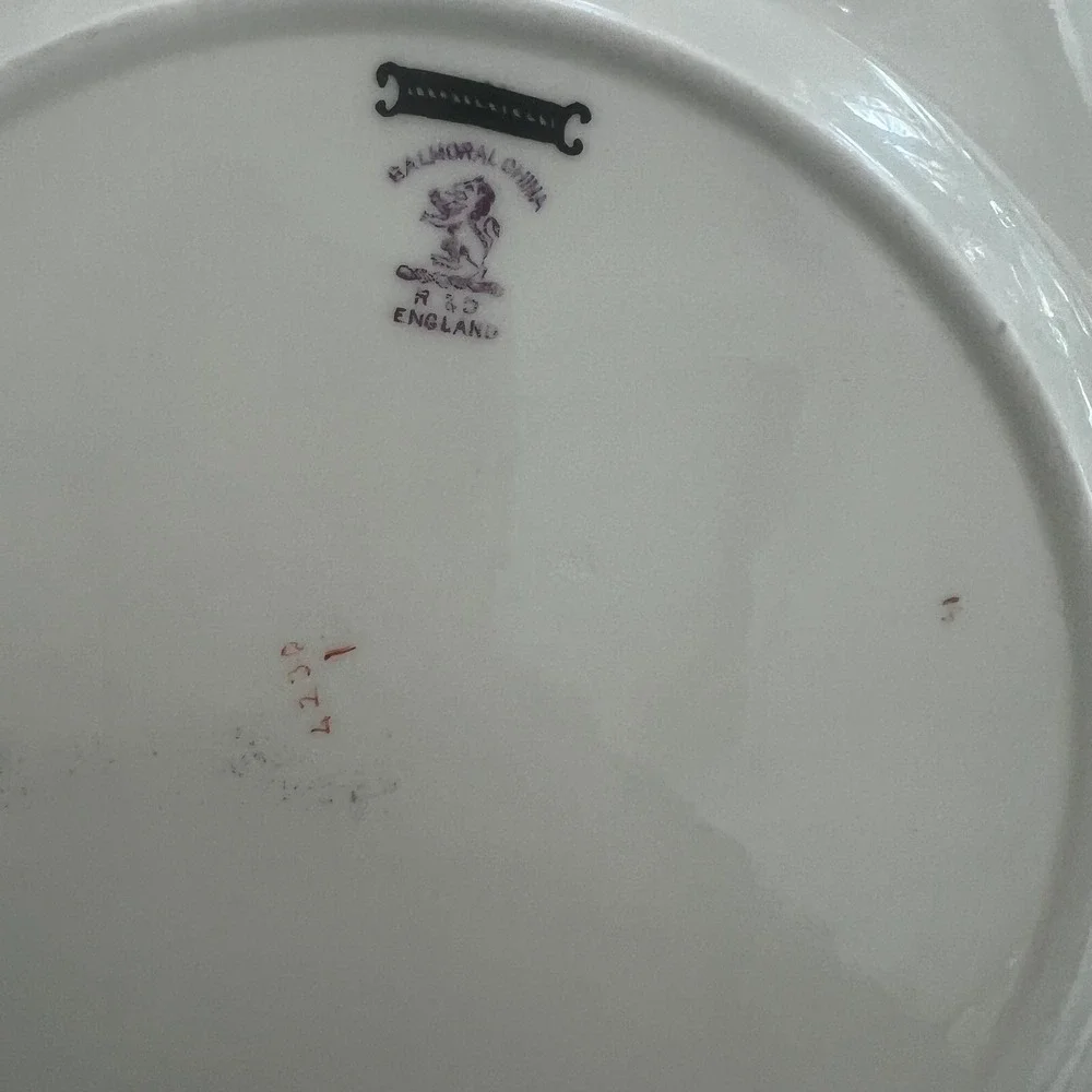 Pair of decorative‎ sweet plates pink and blue
